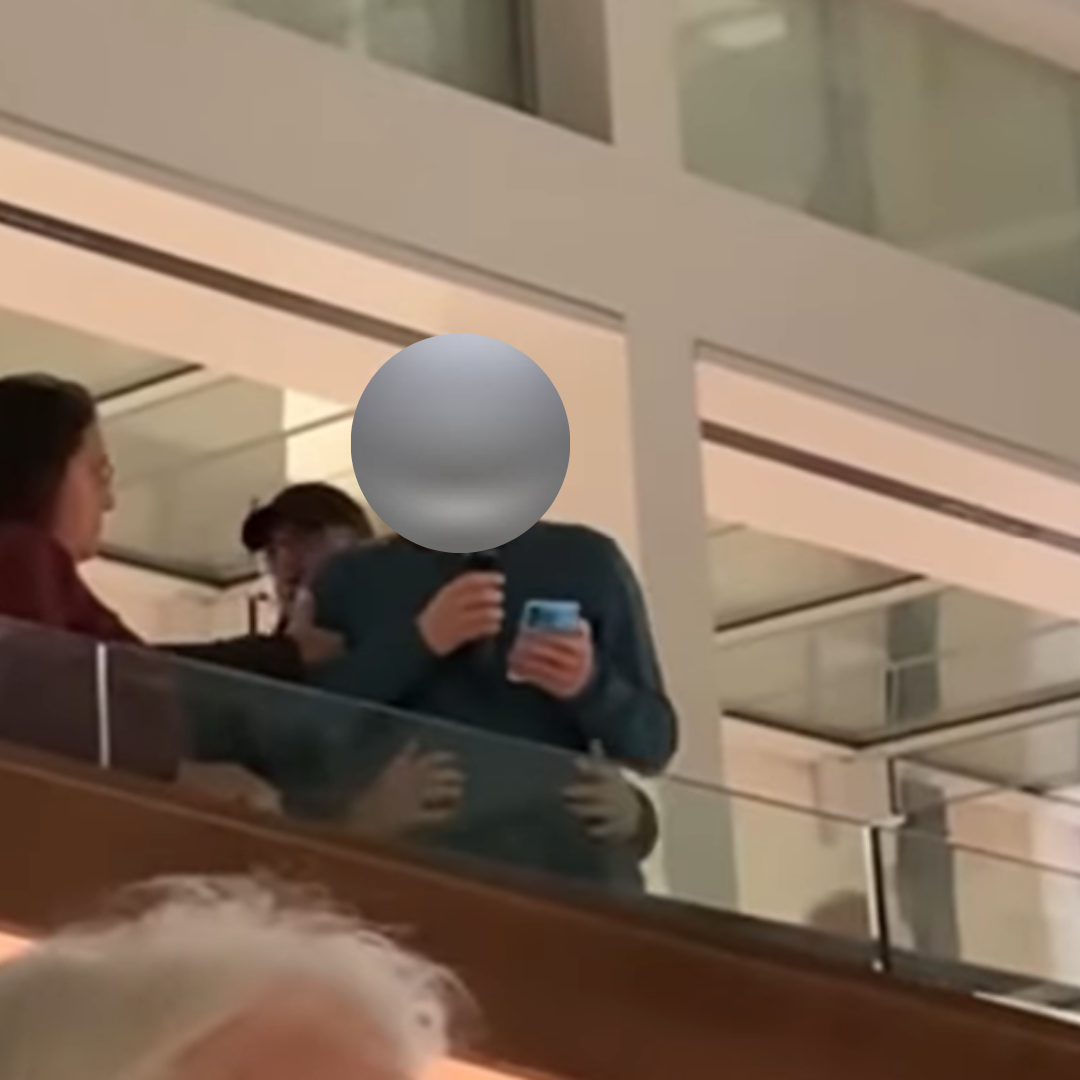 Habib heckler harassed by security at a SOAS Alumni Book Club event